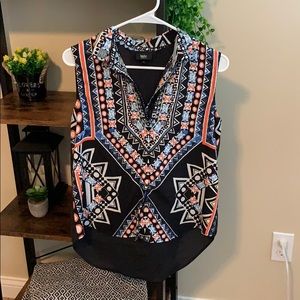 Patterned / multi-color short sleeve blouse